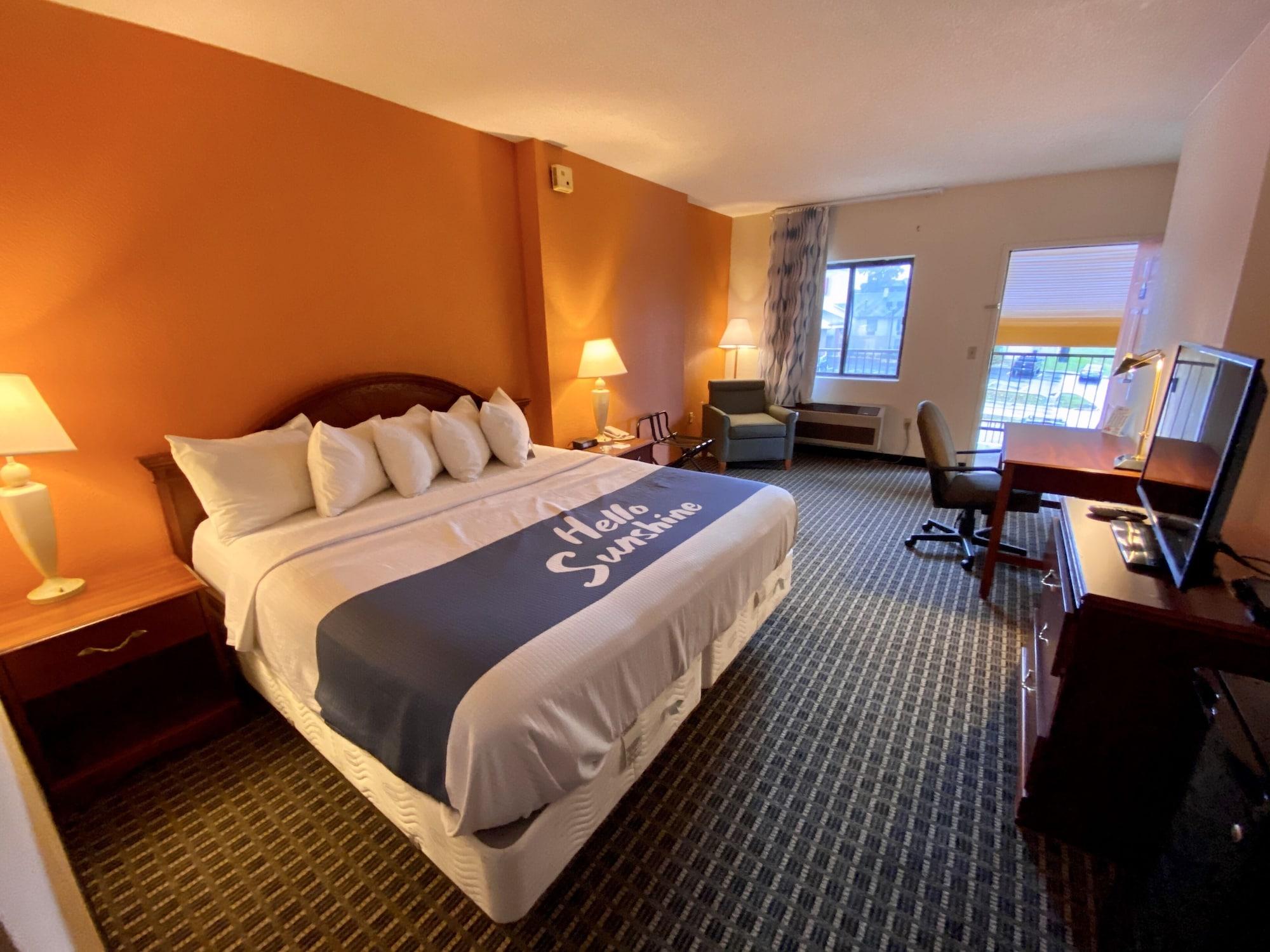 Days Inn By Wyndham Морхед Экстерьер фото